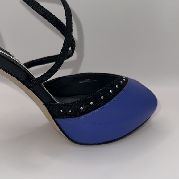 White House Black Market High Heels - Picture 9 of 10